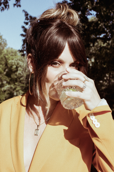 Natalie Hemby Performs “Pins And Needles” On ﻿The Late Show With Stephen Colbert