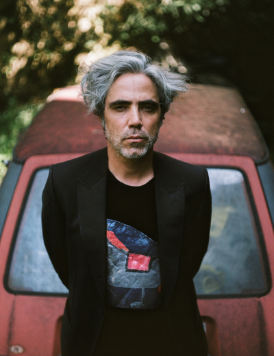 Patrick Watson Releases “Silencio” Music Video, Filmed/Recorded in a Montmarte Painter’s Studio