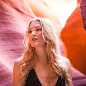 Ashley Campbell – Country Music Hall of Fame and Museum (Nashville)