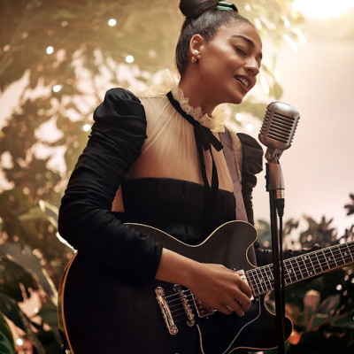 Singer-Songwriter Dana Williams’ Exclusive New Track “Meet Me Tonight In Dreamland” Featured In Aveda’s Brand New Holiday Collection Campaign