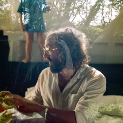 Phosphorescent Shares New Track “Christmas Down Under” From Forthcoming Album