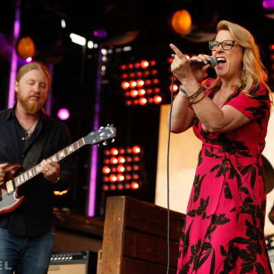 Watch Tedeschi Trucks Band Perform “Shame” From New Album ‘Signs’ On Jimmy Kimmel Live! Following Americana Music Honors & Awards Nomination For Duo/Group Of The Year