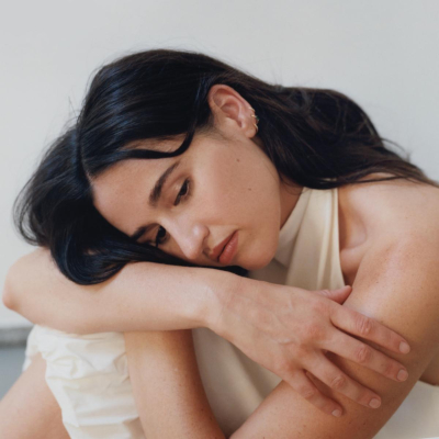 Alternative-Soul Singer Rozzi Releases New Single “Fig Tree”