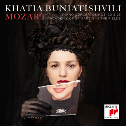 Khatia Buniatishvili Releases Her First Ever Mozart Album