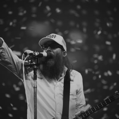 Crowder Kicks Off the New Year at Passion 2022’s Sold-Out Mercedes Benz Stadium in Atlanta