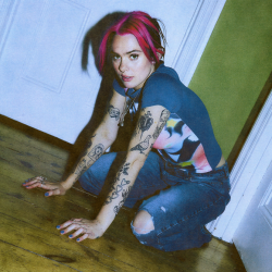 girli Makes You ‘Squirm’ – The New Single Out Now!