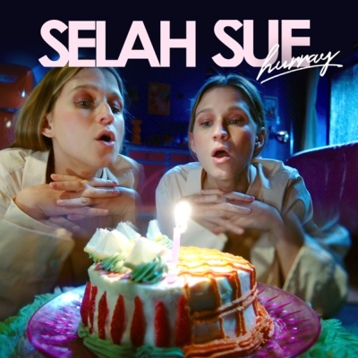 “Welcome To The Pity Party”: Selah Sue Ponders The Ego & Id’s Social Media Battlefield On “Hurray”