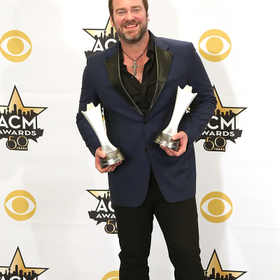 Lee Brice Wins ACM “Single Record of the Year” Artist and Producer Trophies for “I Don’t Dance”
