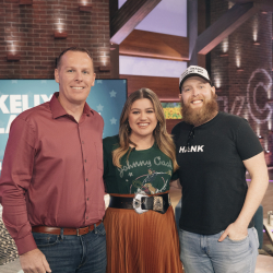 CreatiVets Joins The Kelly Clarkson Show