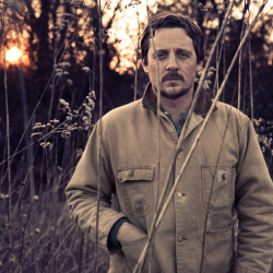 Downtown Music Publishing Signs Deal With Sturgill Simpson